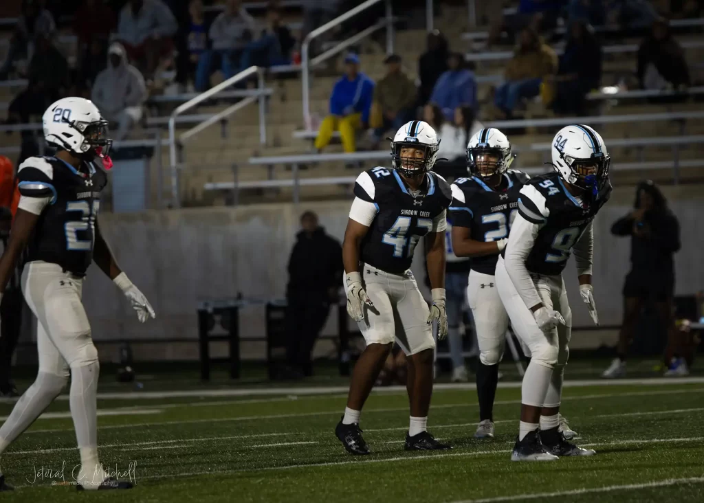 Defensive Football Players lining up pre-snap, high school football players, #jcurtismedia, Gamedaysportsjournal, Jeteral C. Mitchell