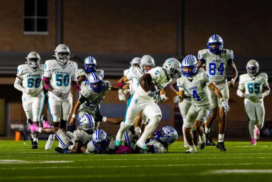 Almeta Crawford Overpowers Willowridge 49–21 in Heated Crosstown Rivalry Texas High School Football, Athletes, Football players, high school, #gamedaysportsjournal, #jcurtismedia, #photobyjeteralcmitchell
