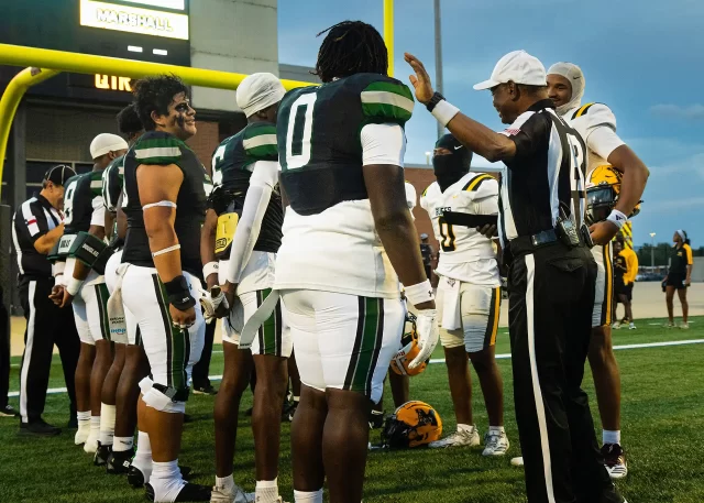 Texas High School Football, Athletes, Football players, high school, #gamedaysportsjournal, #jcurtismedia, #photobyjeteralcmitchell