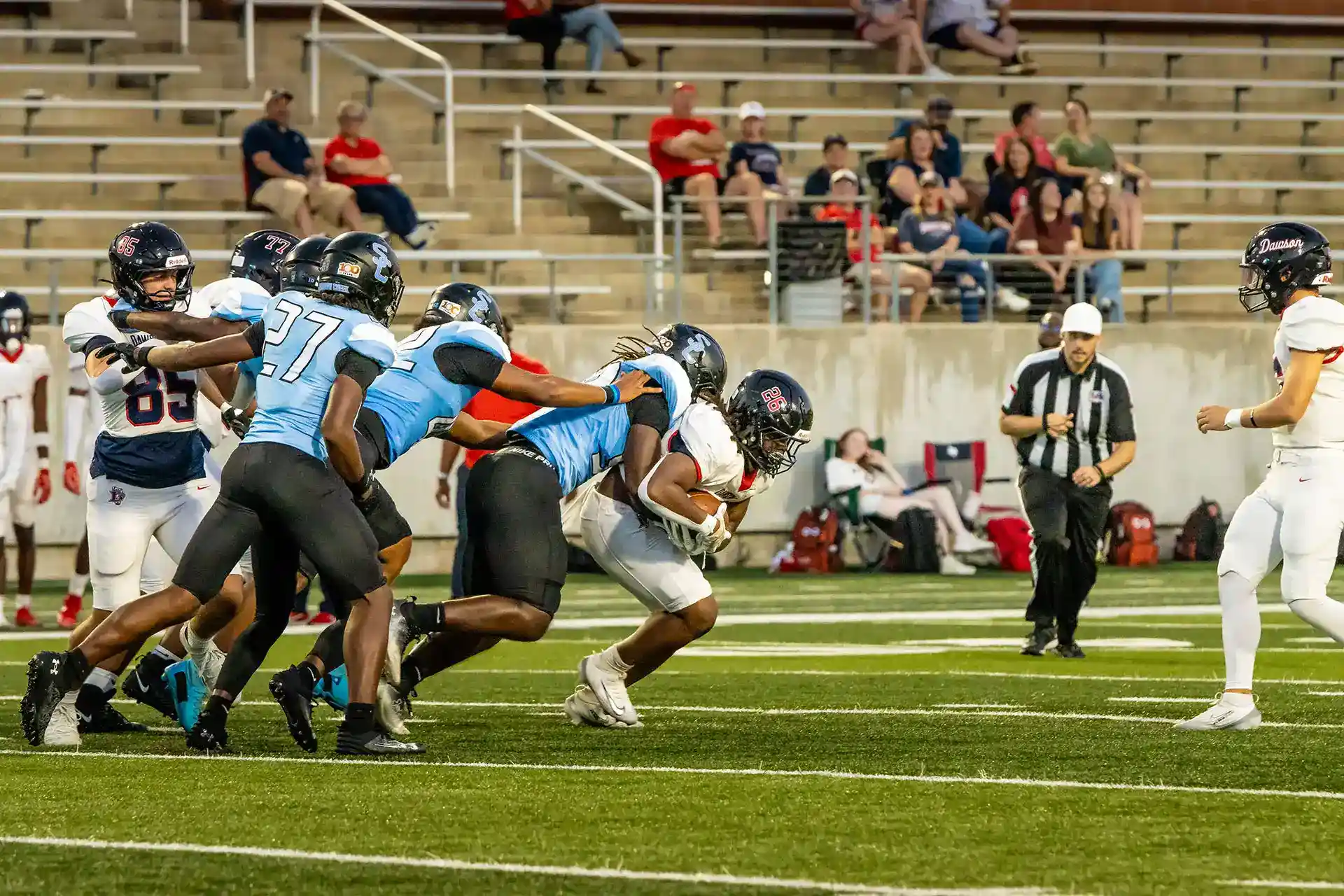 Texas High School Football, Athletes, Football players, high school, #gamedaysportsjournal, #jcurtismedia, #photobyjeteralcmitchell