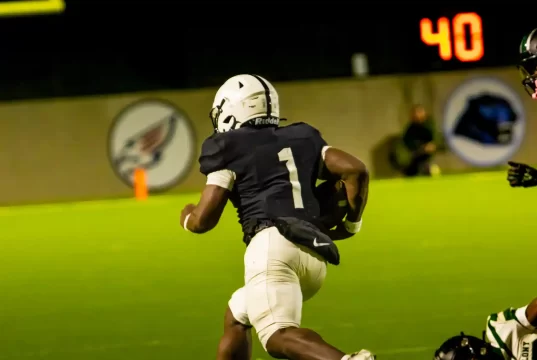 Randle vs Iowa Colony: 2025 UIL Regional Rematch at Legacy Stadium Landon Williams-Callis running for a touchdown against Iowa Colony during the 2025 UIL Regional Championship at Legacy Stadium – Photo by JCurtisMedia | GamedaySportsJournal