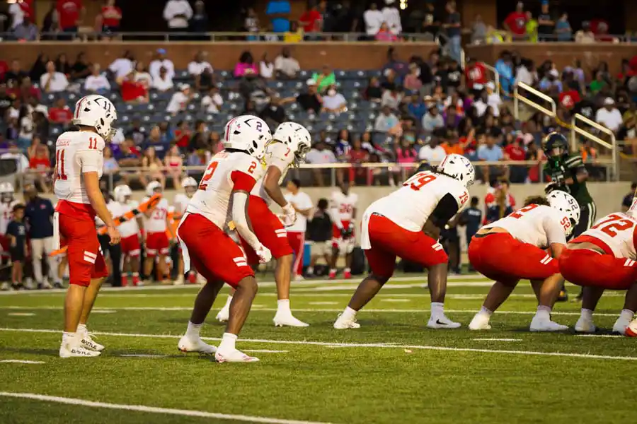 Manvel offense faces the Iowa Colony defense at Freedom Field